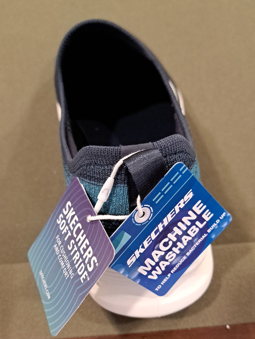 Skechers GO WALK Glide-Step 2.0 - Chelsea - Color: Navy/Blue - Size: Women 8 - Picture 11 of 11